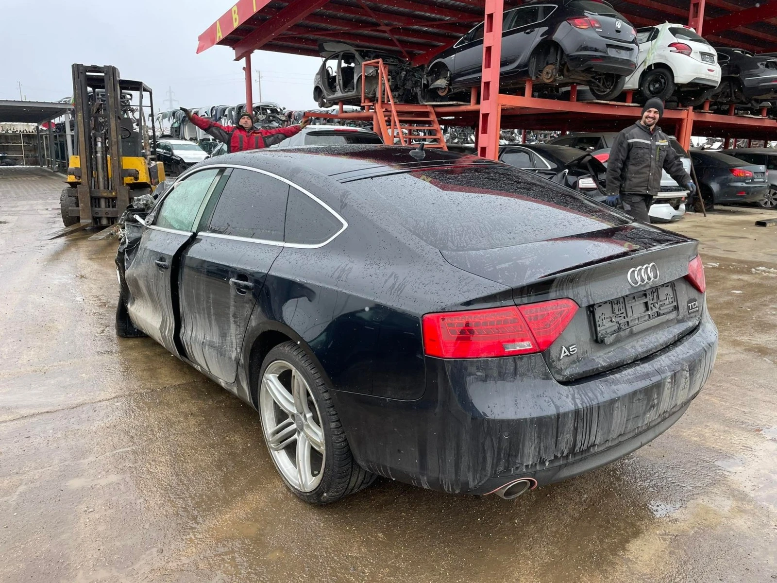 Audi A5 3.0 - изображение 2