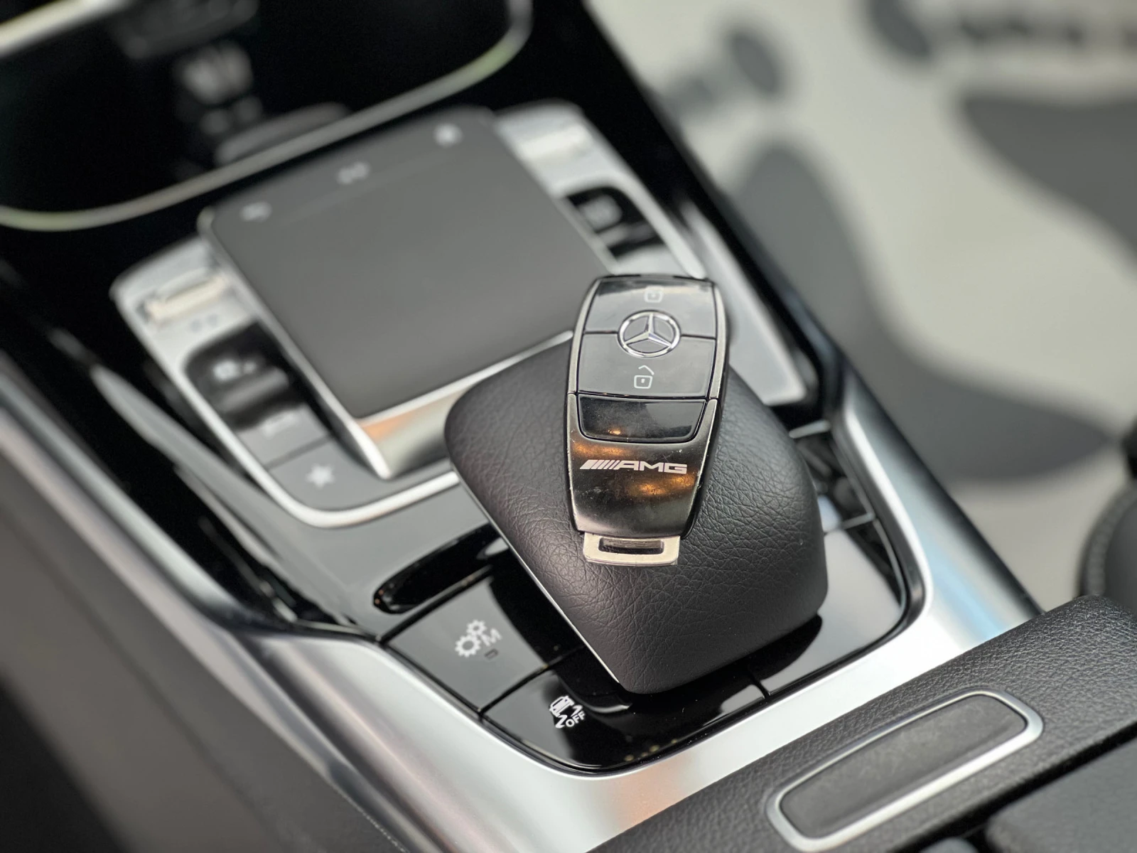 Mercedes-Benz A 35 AMG/LED/PANO/KAM/  | Mobile.bg   11