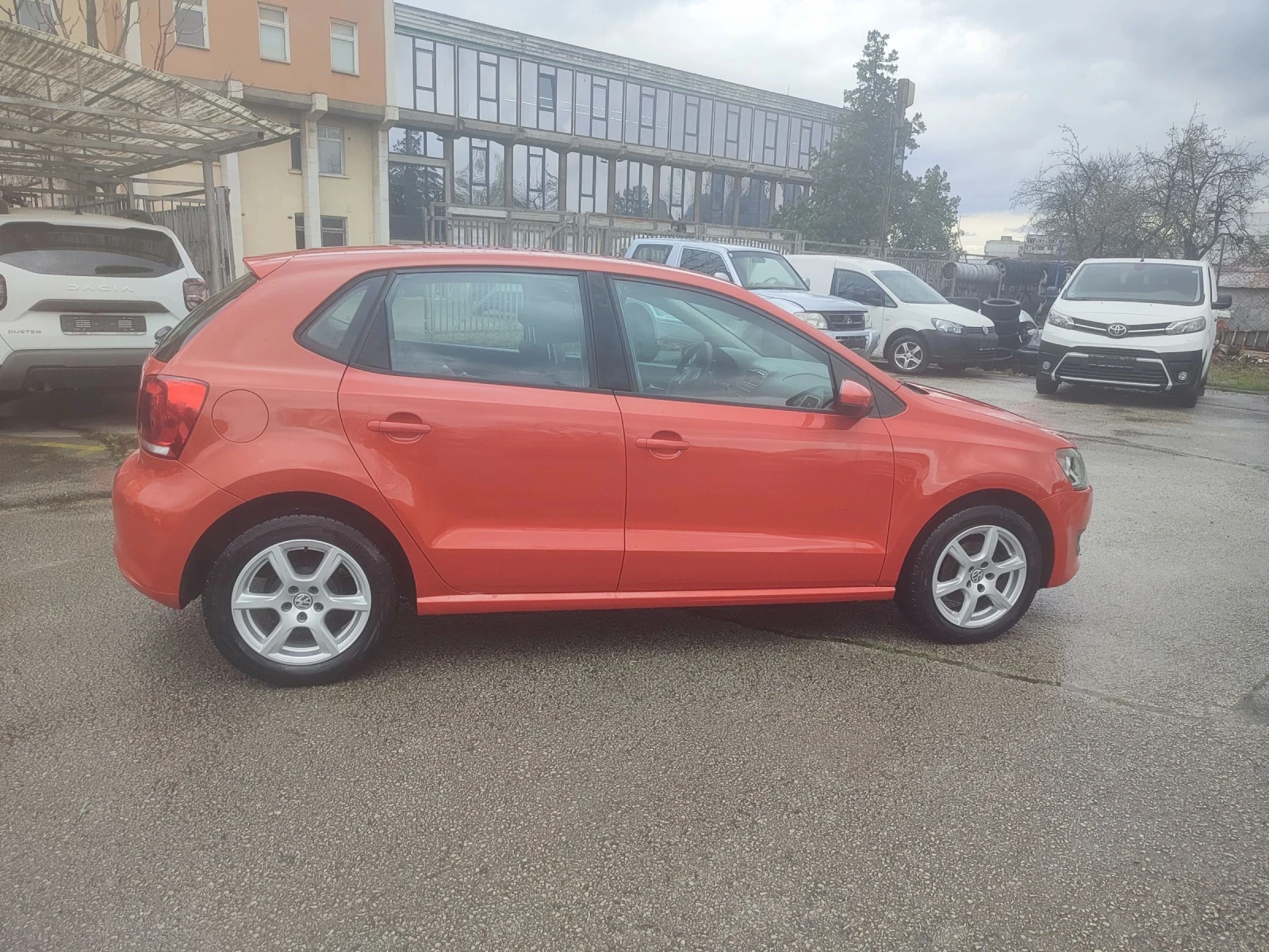 VW Polo 1.2I-70кс - изображение 4