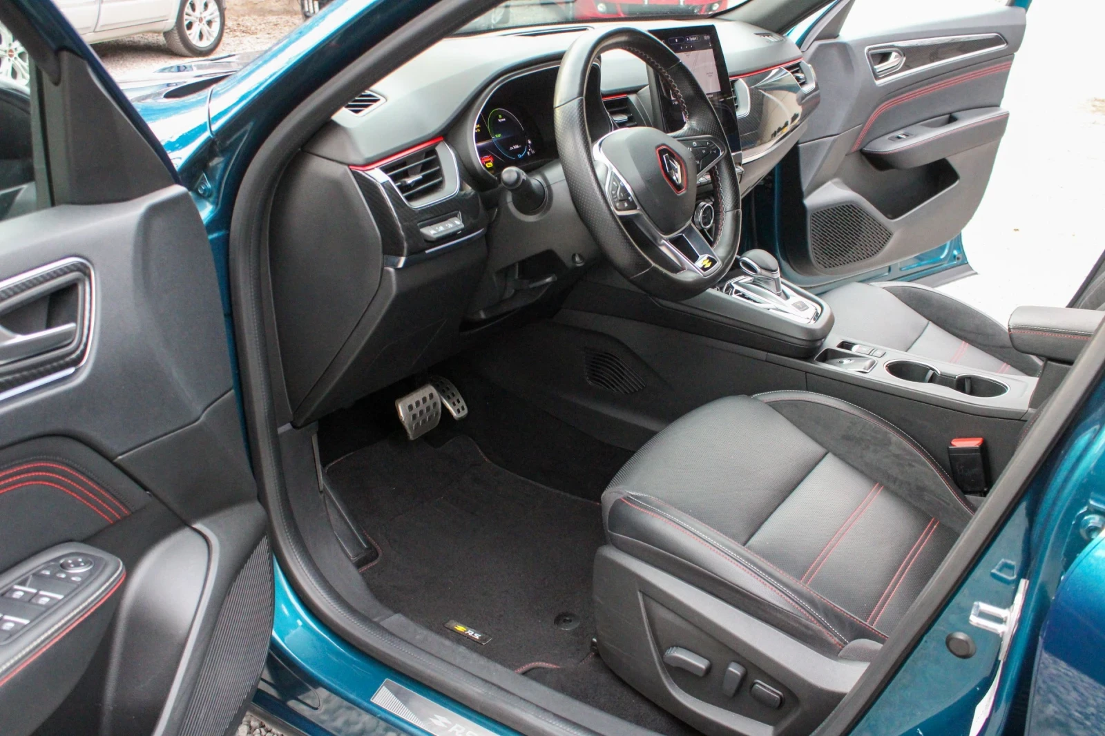 Renault Arkana 1.6 HYBRID/ RS LINE/ ГАРАНЦИЯ - изображение 9