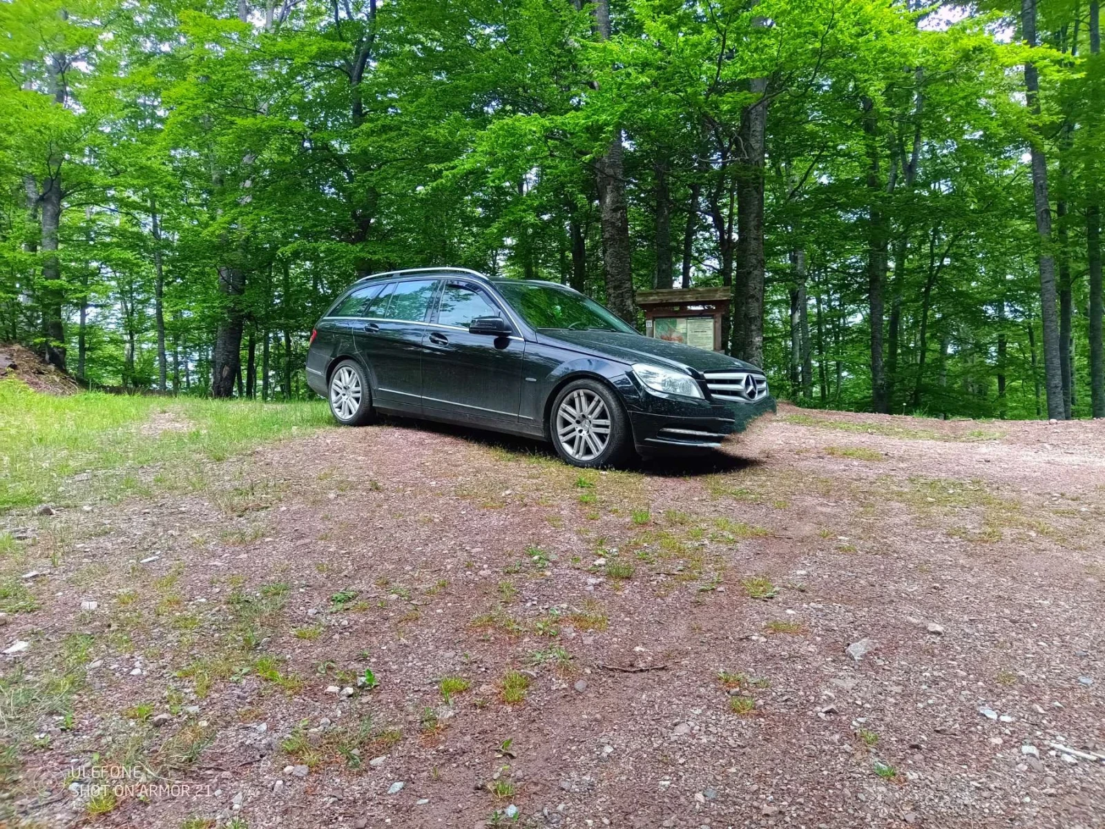 Mercedes-Benz C 350  - изображение 5