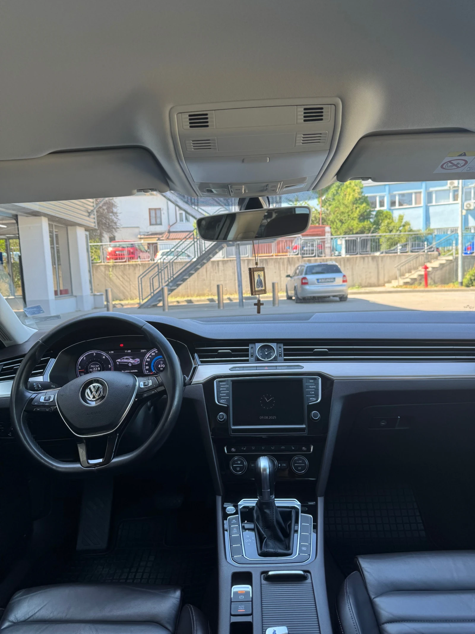 VW Passat B8 - изображение 10