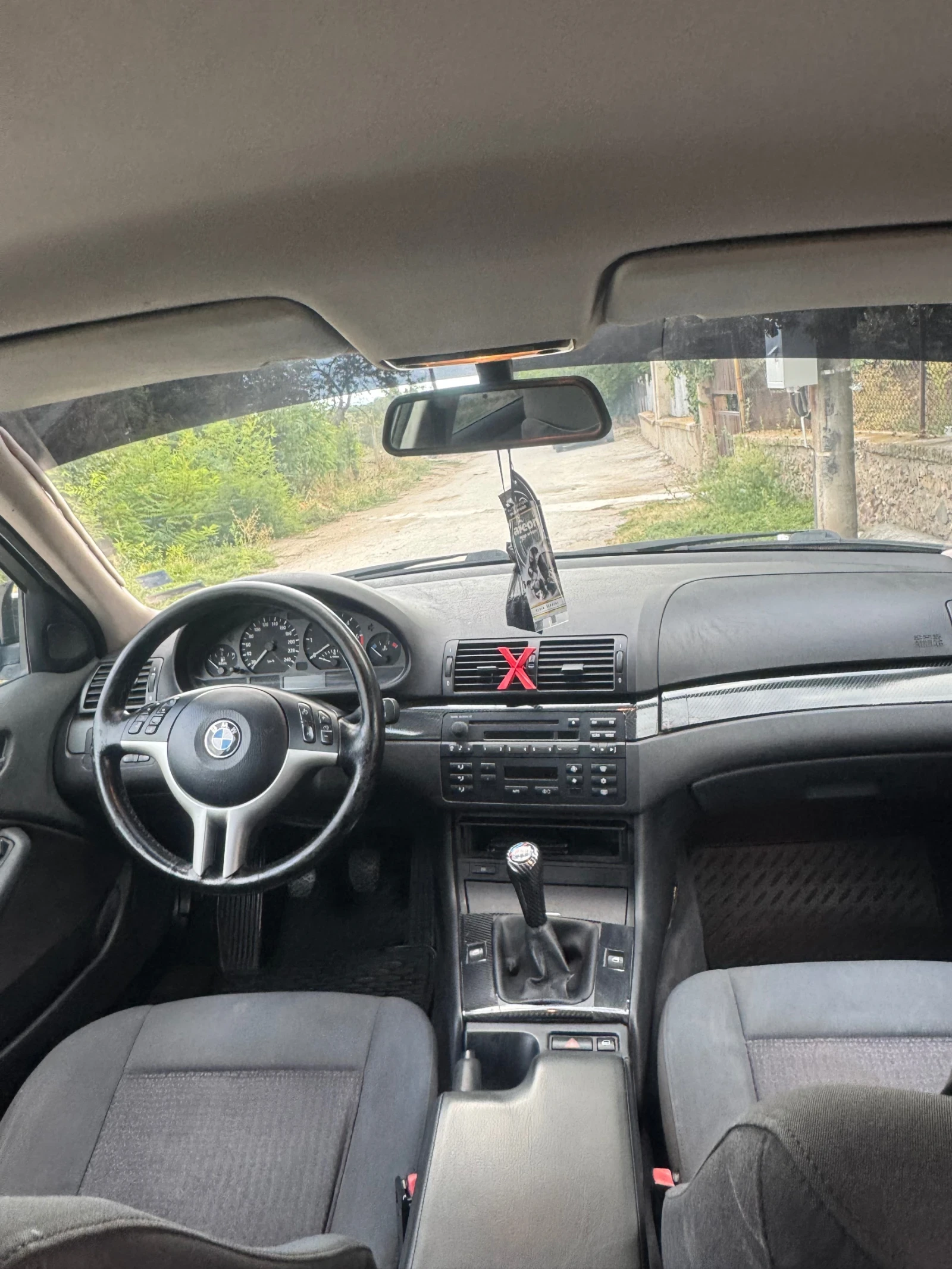BMW 320  - изображение 8