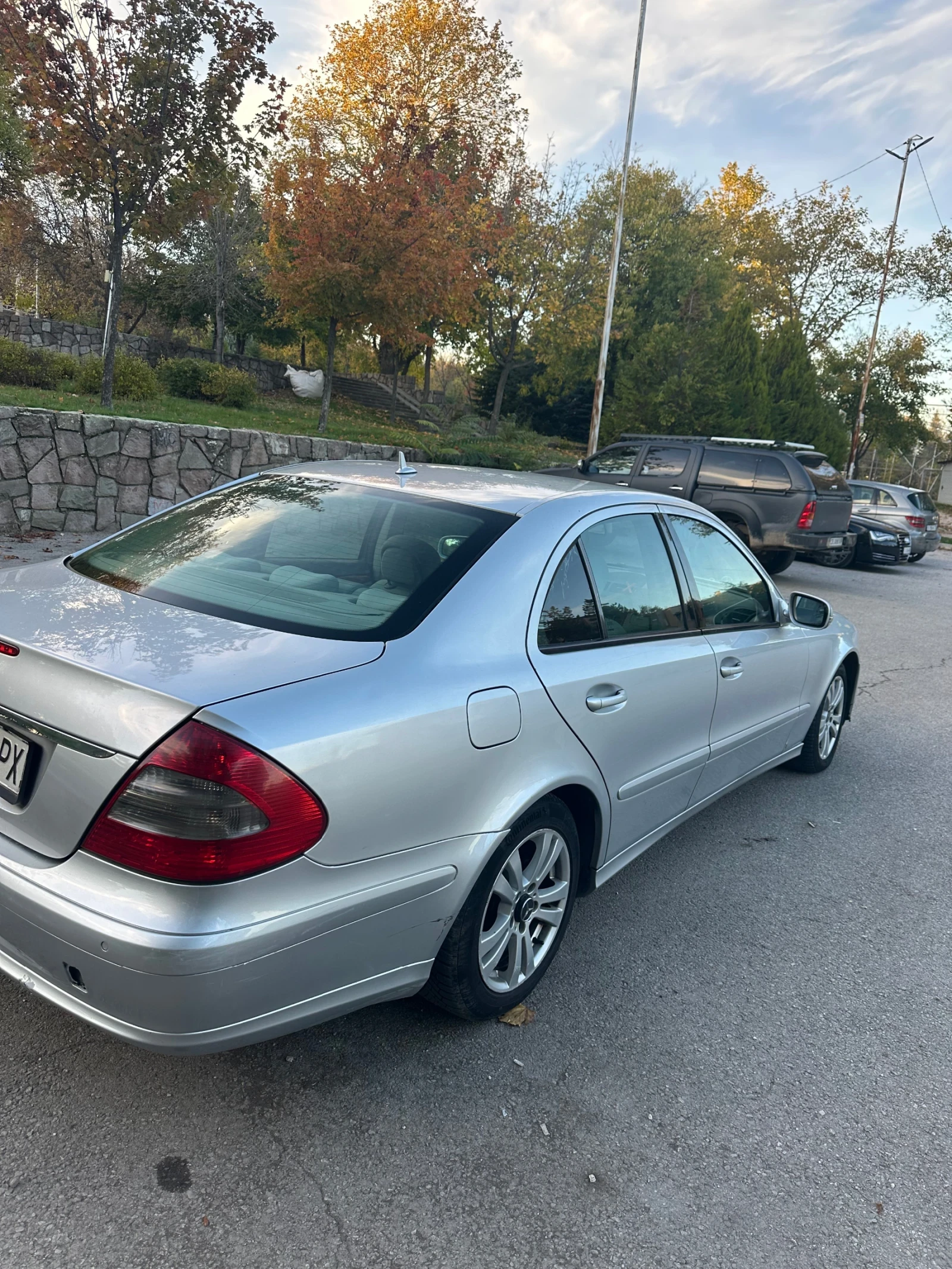 Mercedes-Benz E 220 | Mobile.bg — изображение 5