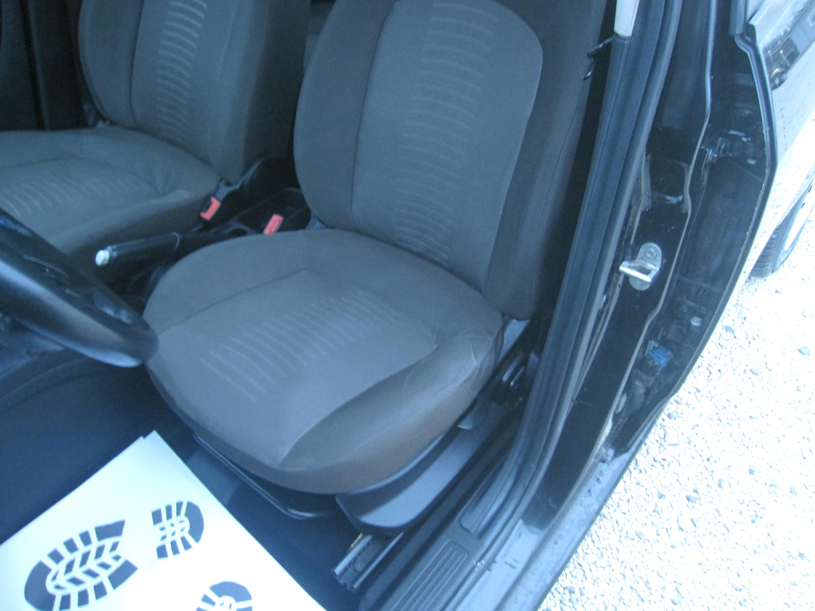 Fiat Punto 1, 4-95к.с. - изображение 9