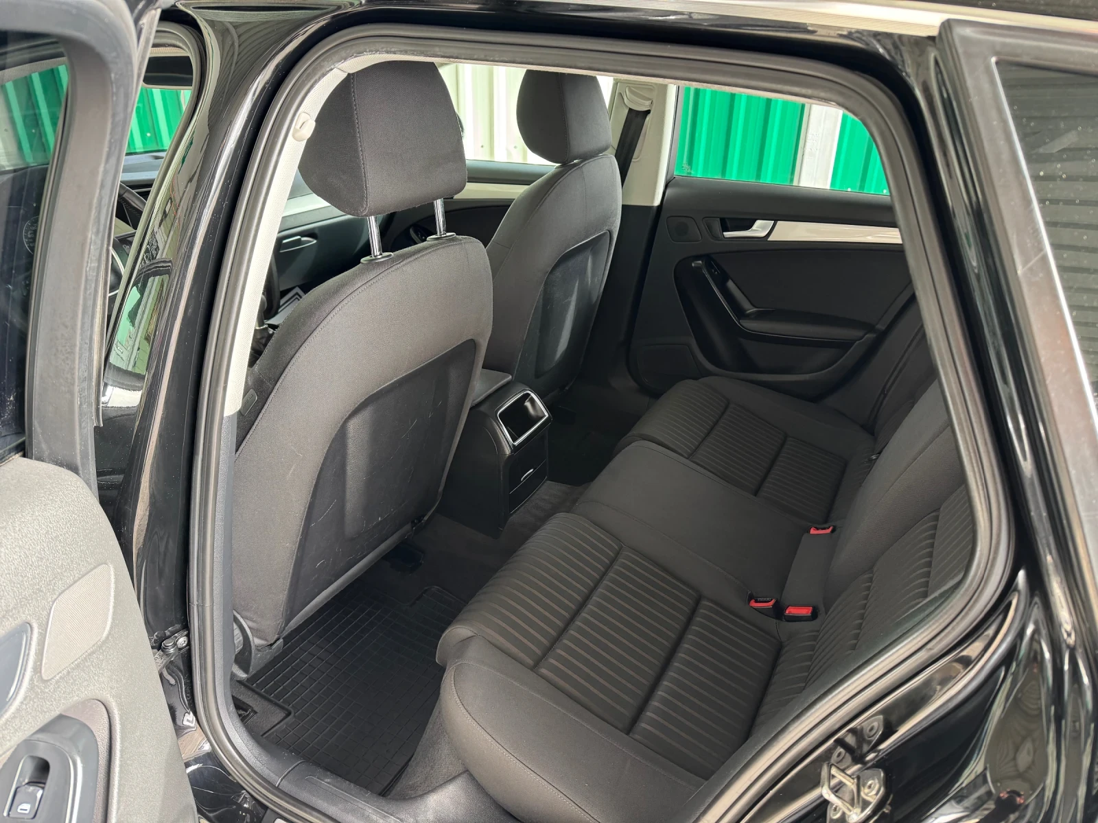 Audi A4 2.0 TDI NAVI EURO5  | Mobile.bg   14