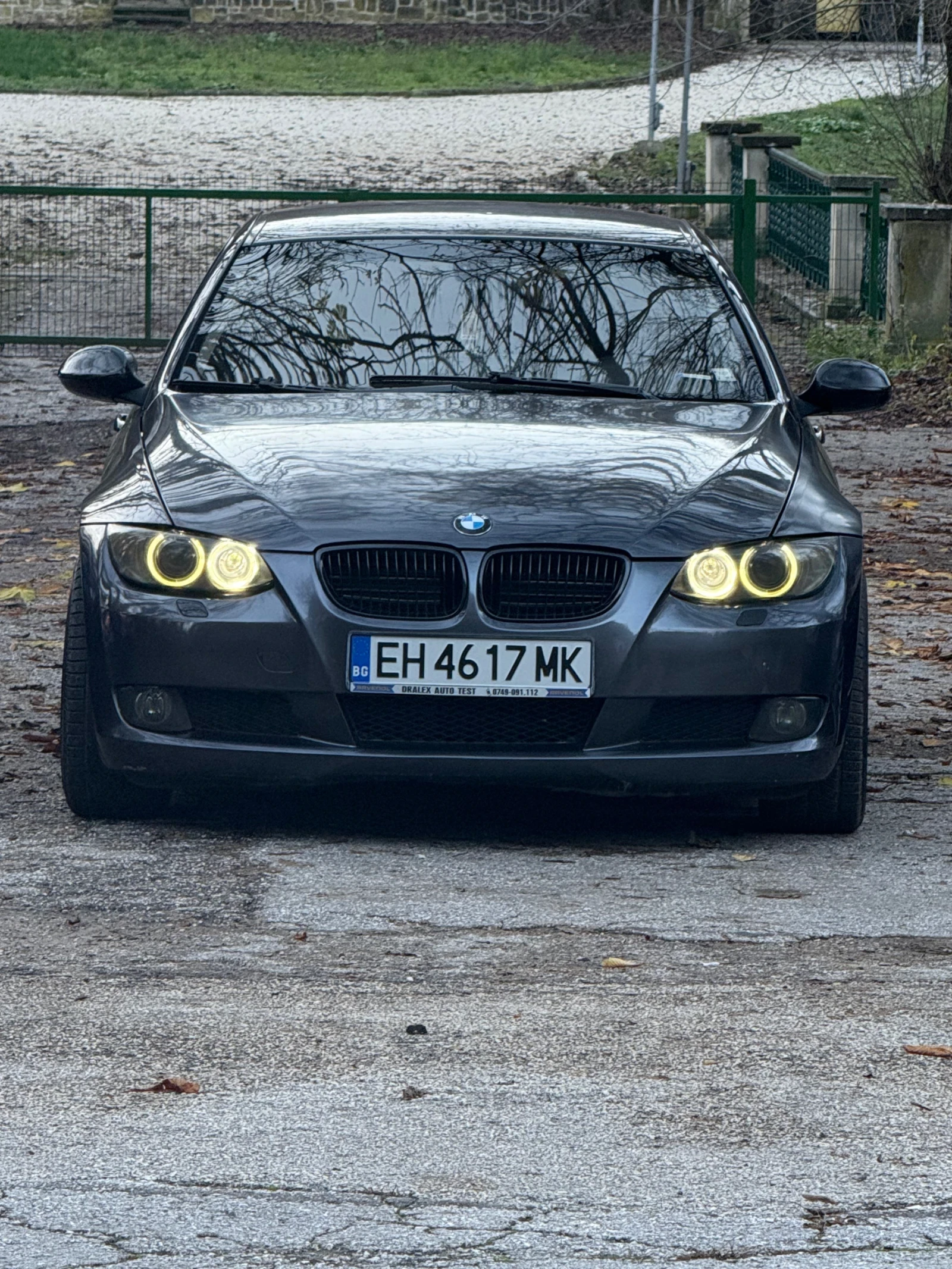 BMW 320  - изображение 2