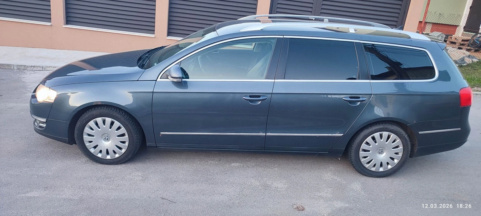 VW Passat B6 R-line Common Rail 2.0TDI 170, снимка 3 - Автомобили и джипове - 53839887