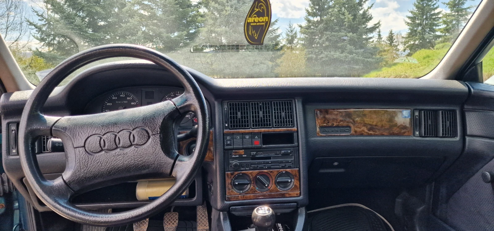 Audi 80 1.8, снимка 10 - Автомобили и джипове - 54157981