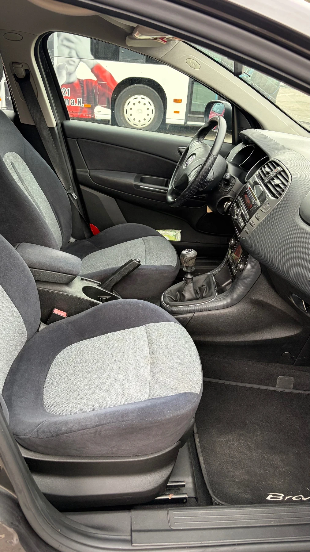 Fiat Bravo 1.9 дизел, снимка 10 - Автомобили и джипове - 54215326