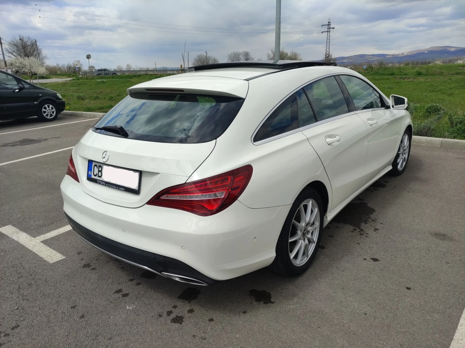 Mercedes-Benz CLA 200, снимка 3 - Автомобили и джипове - 54371335