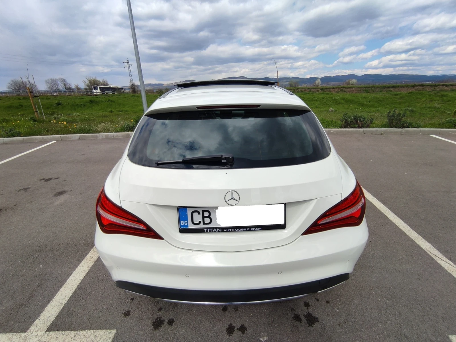 Mercedes-Benz CLA 200, снимка 8 - Автомобили и джипове - 54371335