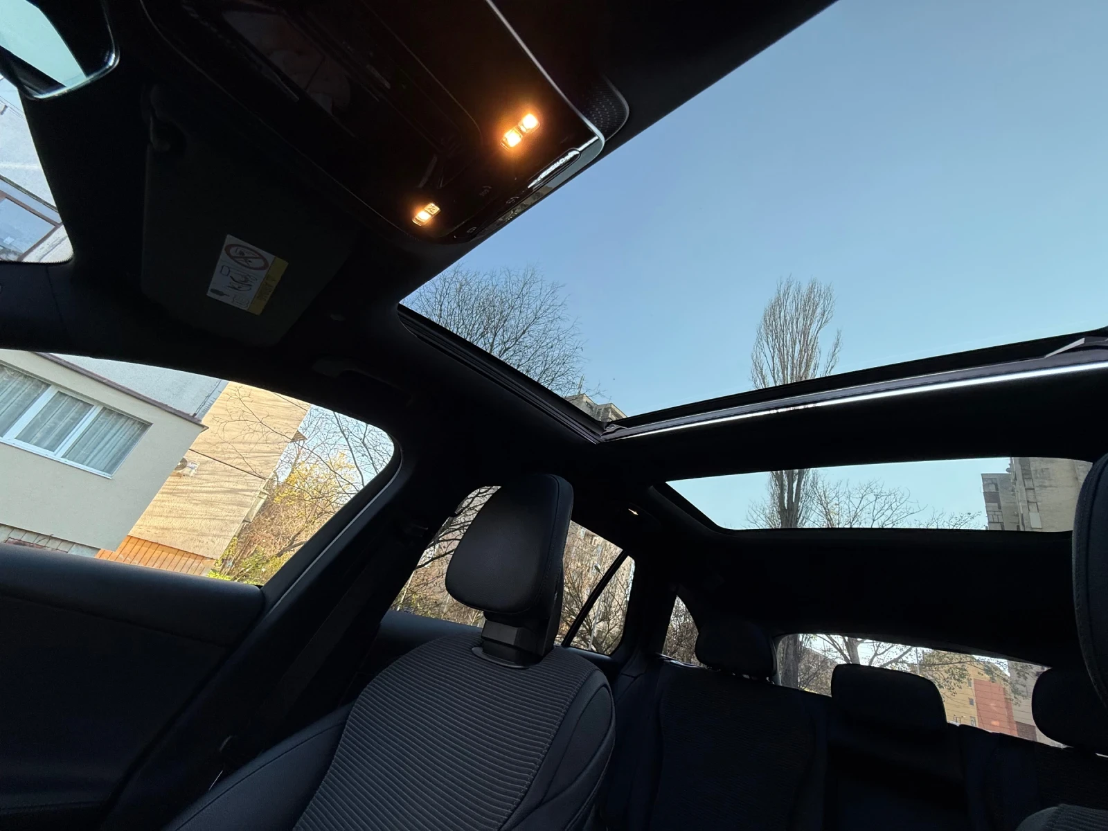 Mercedes-Benz C 220, снимка 8 - Автомобили и джипове - 54485756