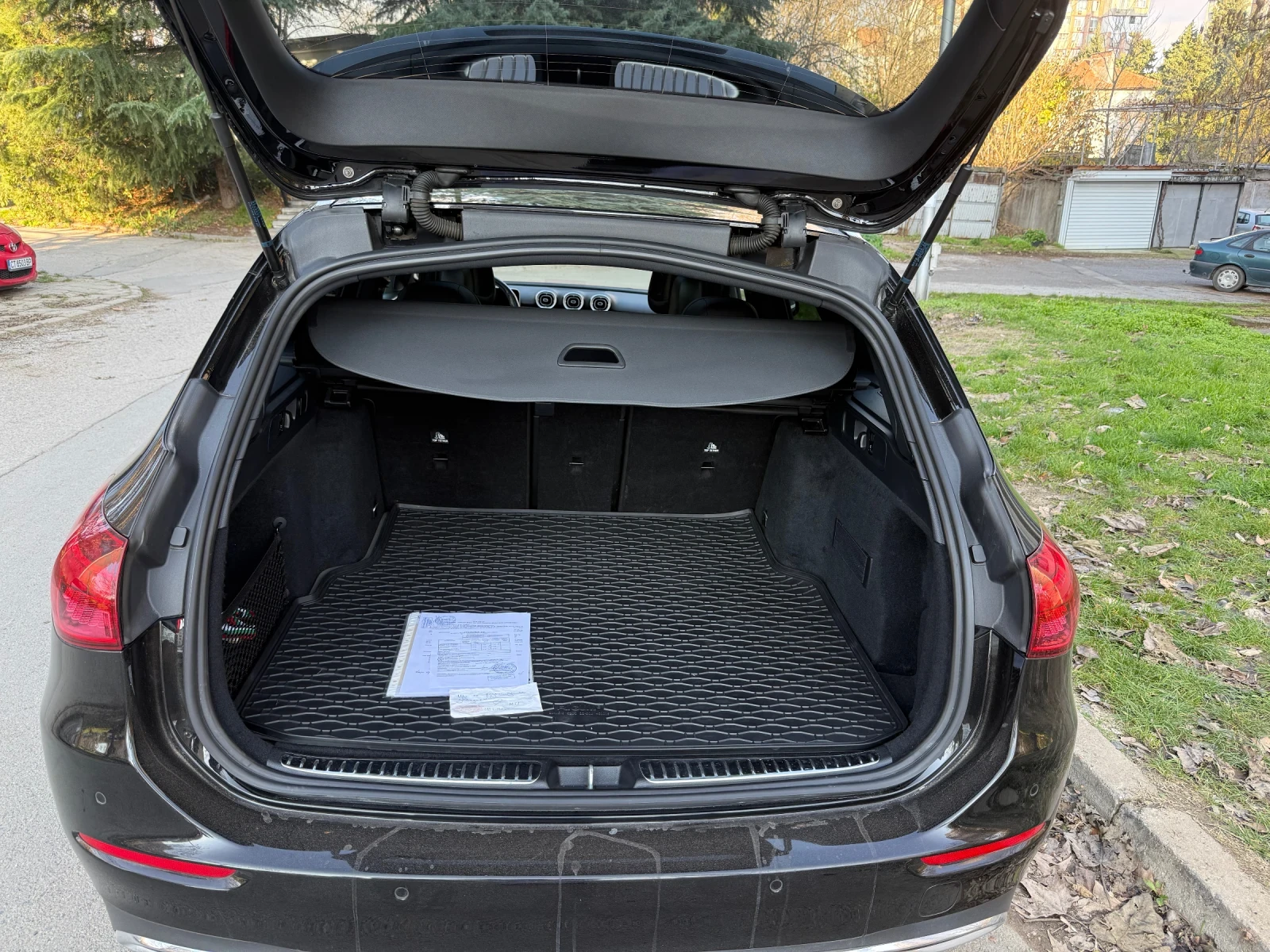 Mercedes-Benz C 220, снимка 9 - Автомобили и джипове - 54485756
