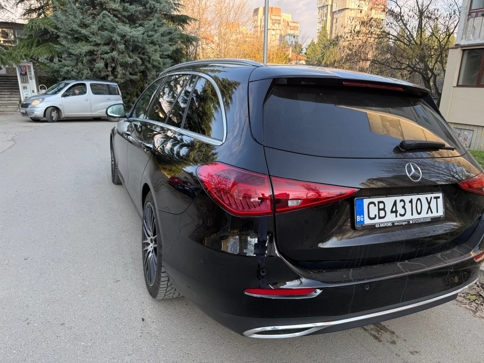 Mercedes-Benz C 220, снимка 3 - Автомобили и джипове - 54485756