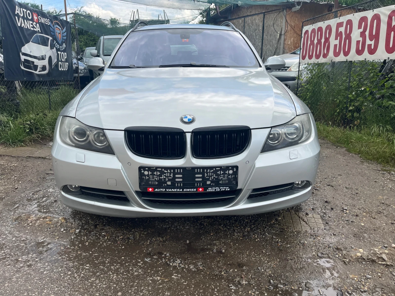 BMW 330 Panorama - Xenon - Navi - SWISS, снимка 7 - Автомобили и джипове - 54662945