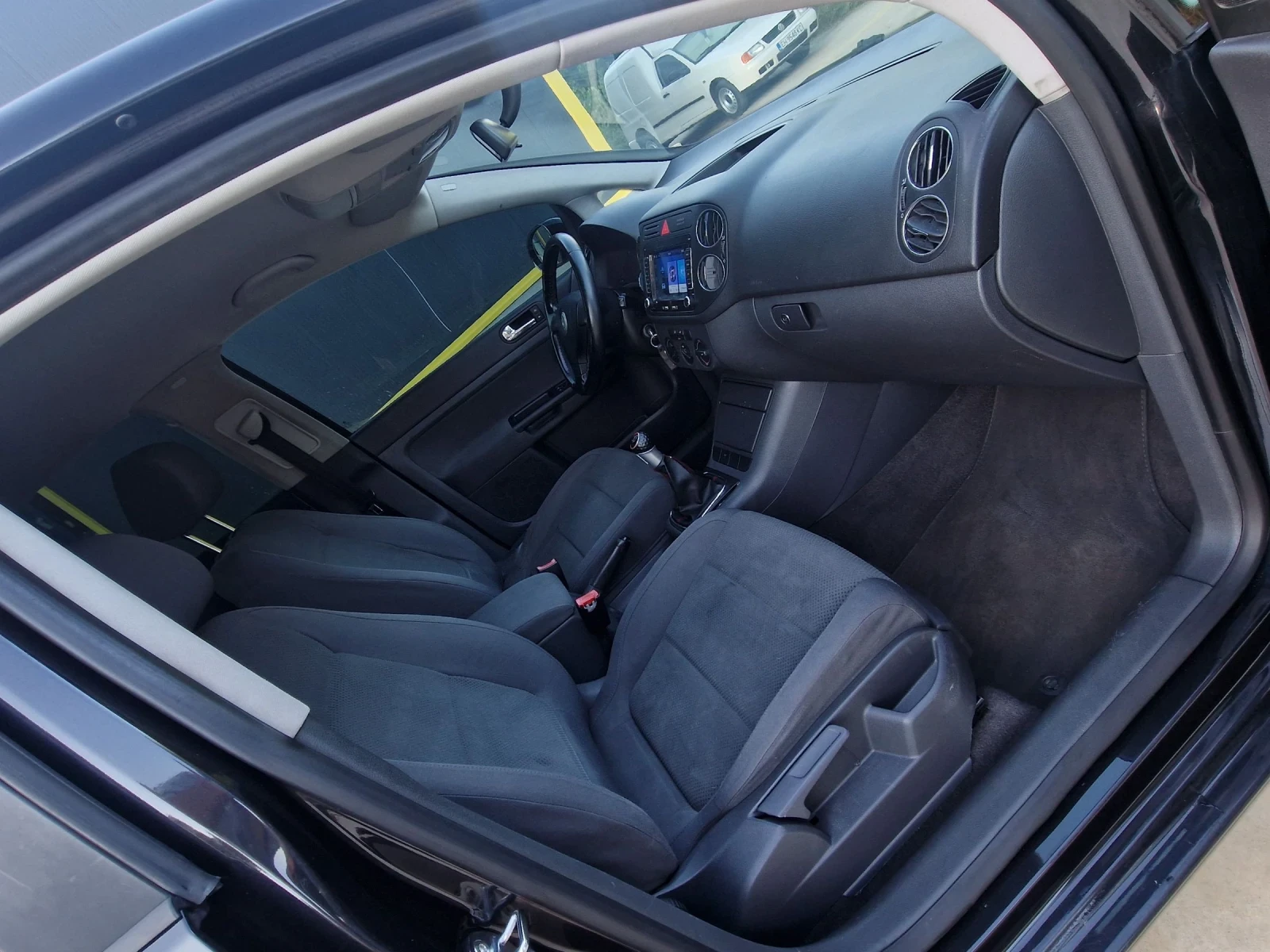 VW Golf 1.9TDI 105к.с., снимка 11 - Автомобили и джипове - 55242786