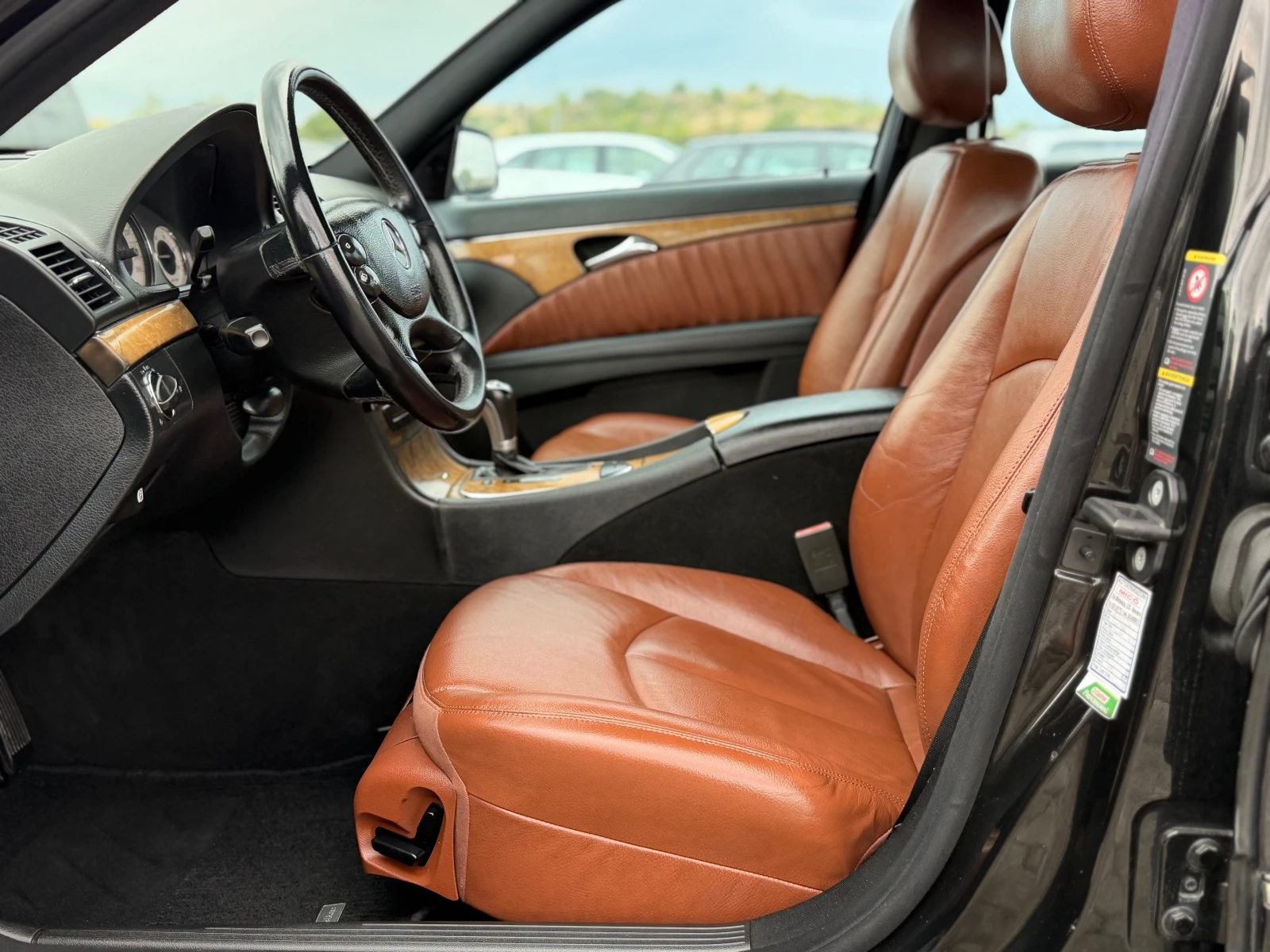 Mercedes-Benz E 280 * ИТАЛИЯ* 280- EVO-190* NAVI* КОЖА* , снимка 15 - Автомобили и джипове - 55947577
