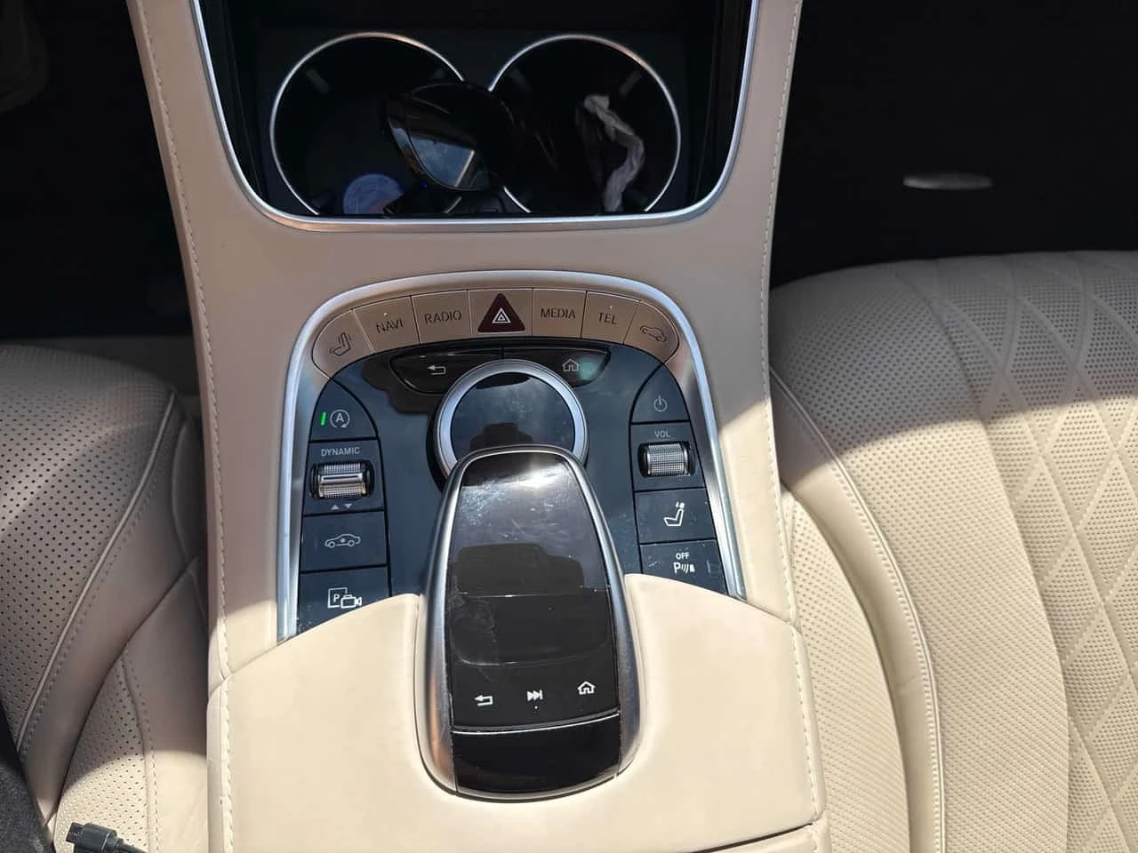 Mercedes-Benz S 560 * CARFAX * БЕЗ ПЪРВОНАЧАЛНА ВНОСКА, снимка 14 - Автомобили и джипове - 56178380