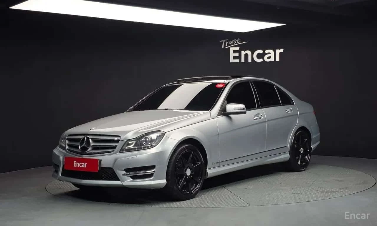 Mercedes-Benz C 200 * C200 CGI Avantgarde Style Package * ЦЕНА ДО БГ
