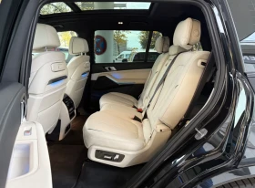BMW X7 40D* XDRIVE* M-SPORT PRO* PANO* ОБДУХВАНЕ* HUD* , снимка 11