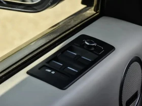 Land Rover Discovery Automatic, снимка 8
