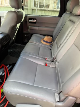 Toyota Sequoia, снимка 9