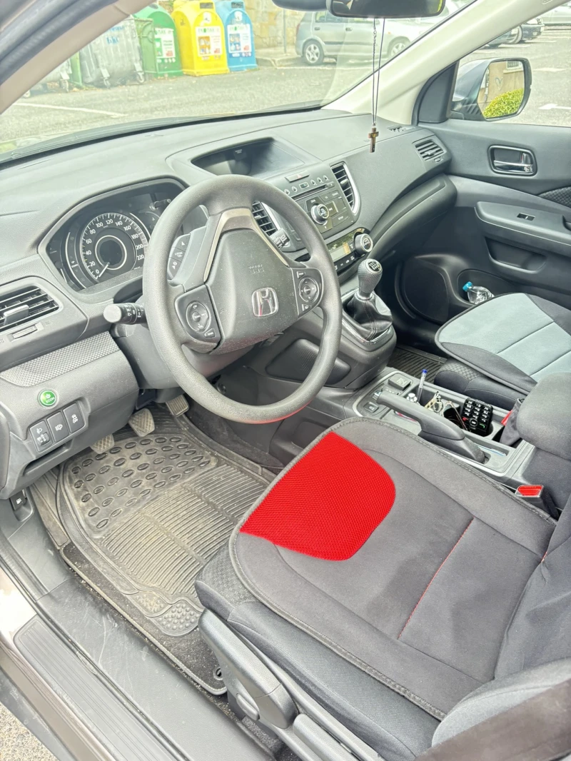 Honda Cr-v 2WD, снимка 4 - Автомобили и джипове - 47047076