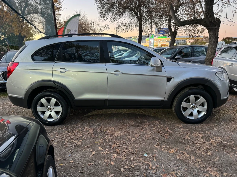 Chevrolet Captiva Реален Пробег!! Нов Джип!!, снимка 8 - Автомобили и джипове - 47682045