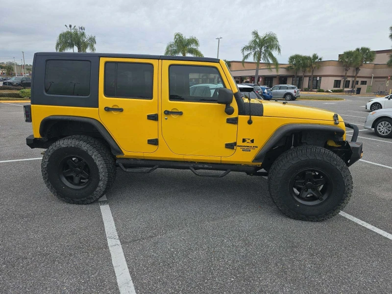 Jeep Wrangler, снимка 2 - Автомобили и джипове - 48748426