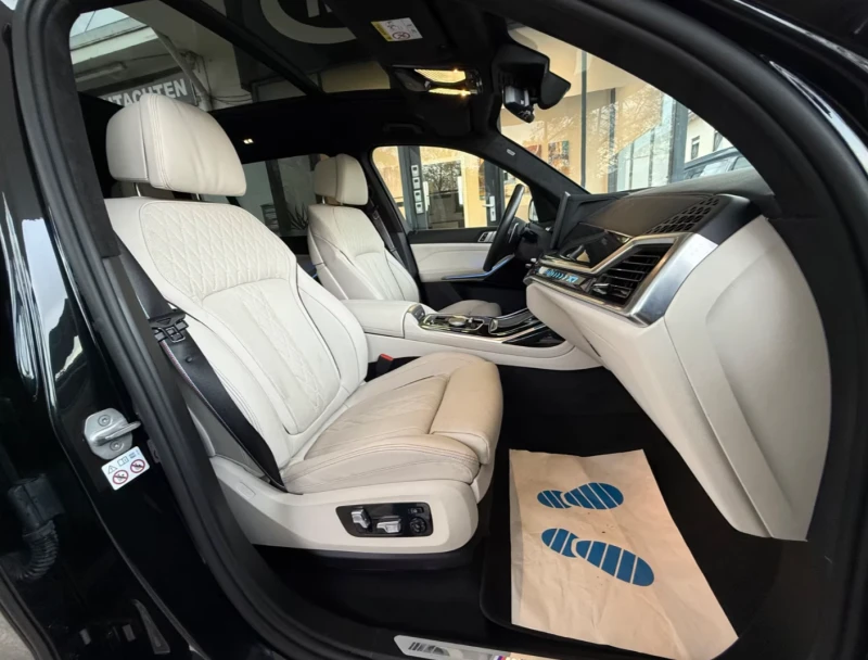 BMW X7 40D* XDRIVE* M-SPORT PRO* PANO* ОБДУХВАНЕ* HUD* , снимка 16 - Автомобили и джипове - 52400430