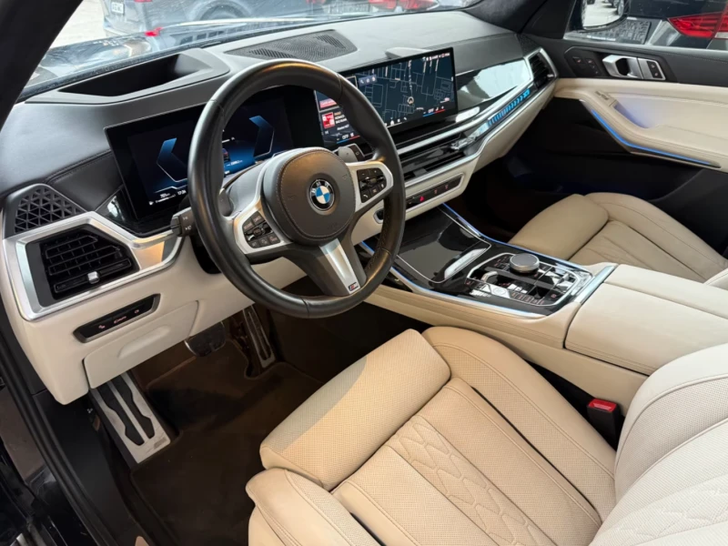 BMW X7 40D* XDRIVE* M-SPORT PRO* PANO* ОБДУХВАНЕ* HUD* , снимка 8 - Автомобили и джипове - 52400430