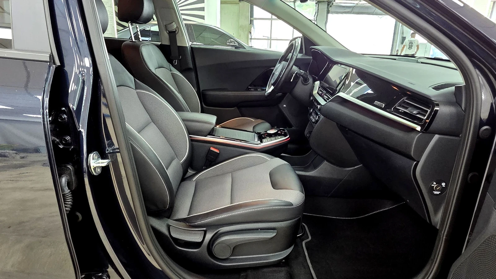 Kia Niro 12.2021/Face lift//  | Mobile.bg   11