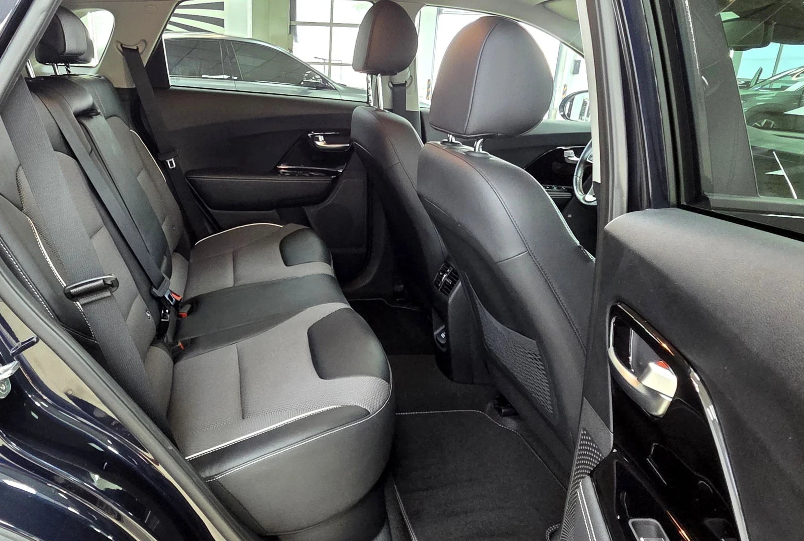 Kia Niro 12.2021/Face lift/Гаранционна/Сервизна Книжка - изображение 10