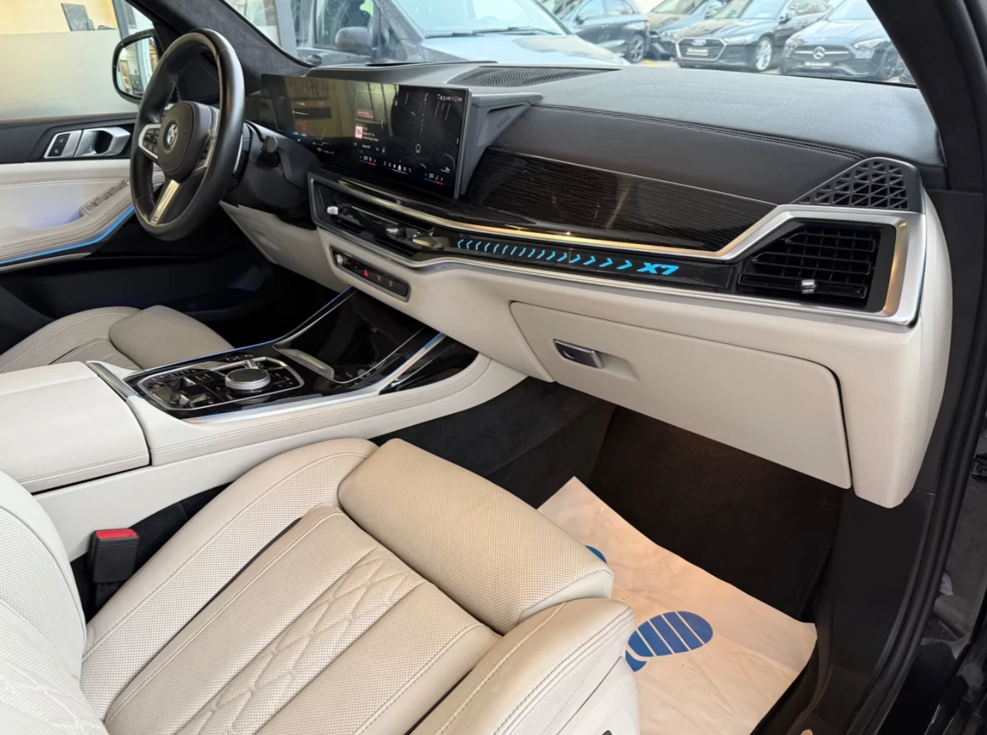 BMW X7 40D* XDRIVE* M-SPORT PRO* PANO* * HUD*  | Mobile.bg   15
