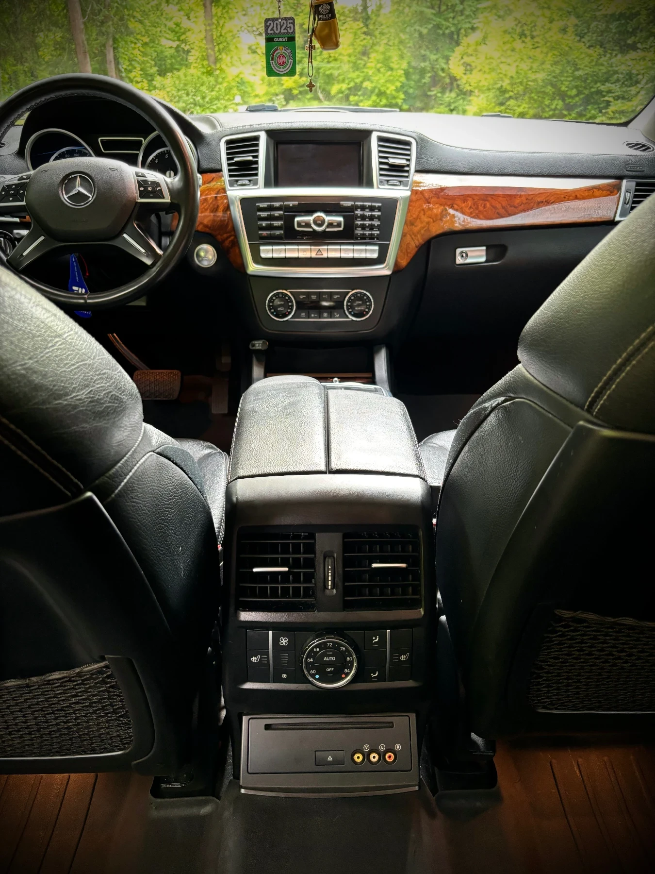 Mercedes-Benz GL 550 AMG* Harman* Подгрев* Обдух* Мъртва* 360Кам*  - изображение 7