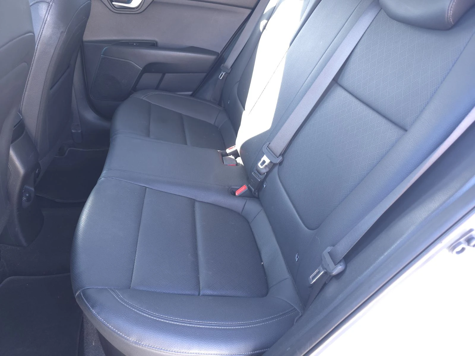 Kia Stonic T-GDI ����| ���������| ������ | Mobile.bg � ����������� 17