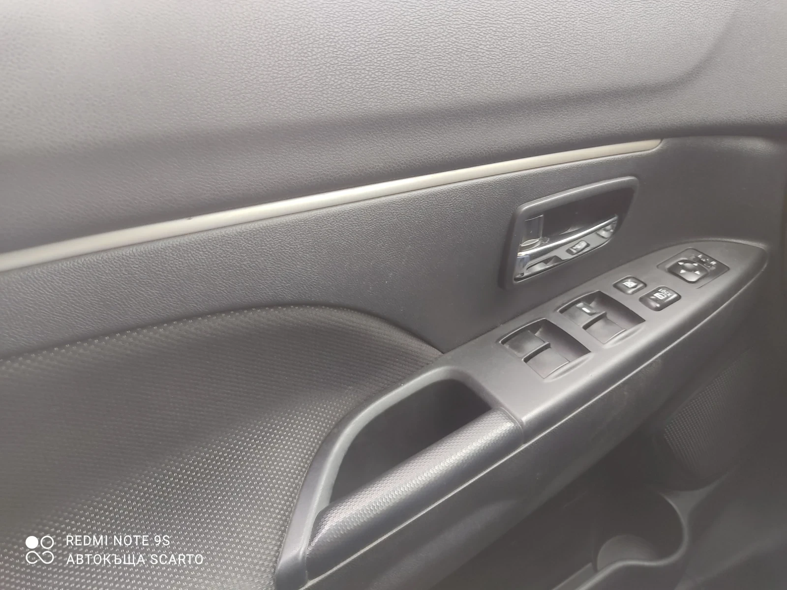 Mitsubishi ASX 1.6i/117kc, 2010г, Евро 5, снимка 12 - Автомобили и джипове - 53891641