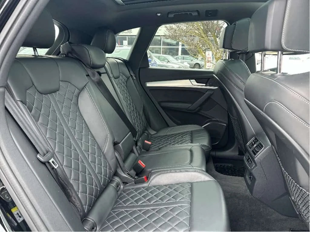 Audi SQ5 Progressiv/1 Owner/ПАНОРАМА/ПОДГРЕВИ/ЦЕНА ДО БГ, снимка 8 - Автомобили и джипове - 53912117