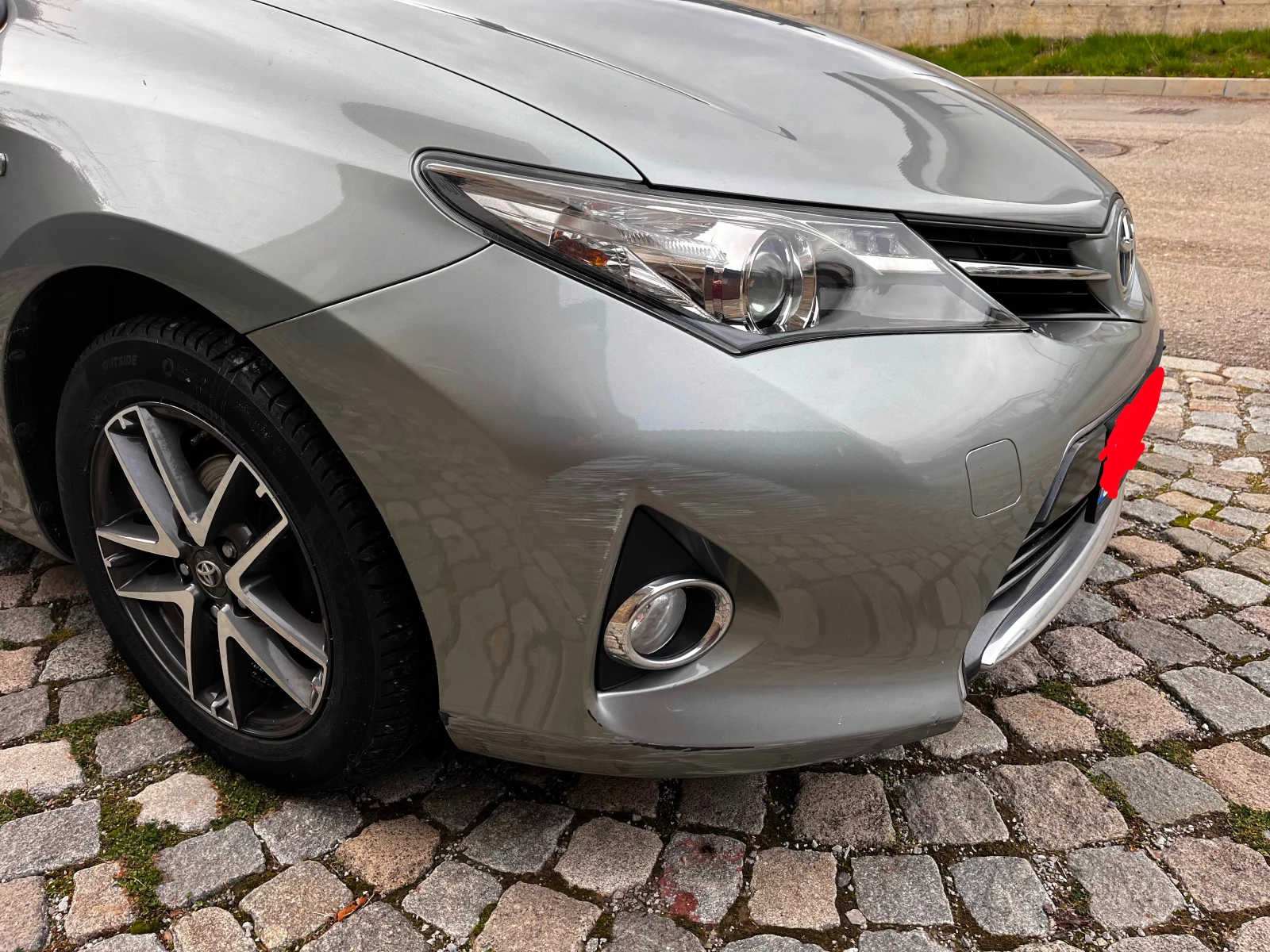 Toyota Auris Touring Sport, снимка 8 - Автомобили и джипове - 54317585