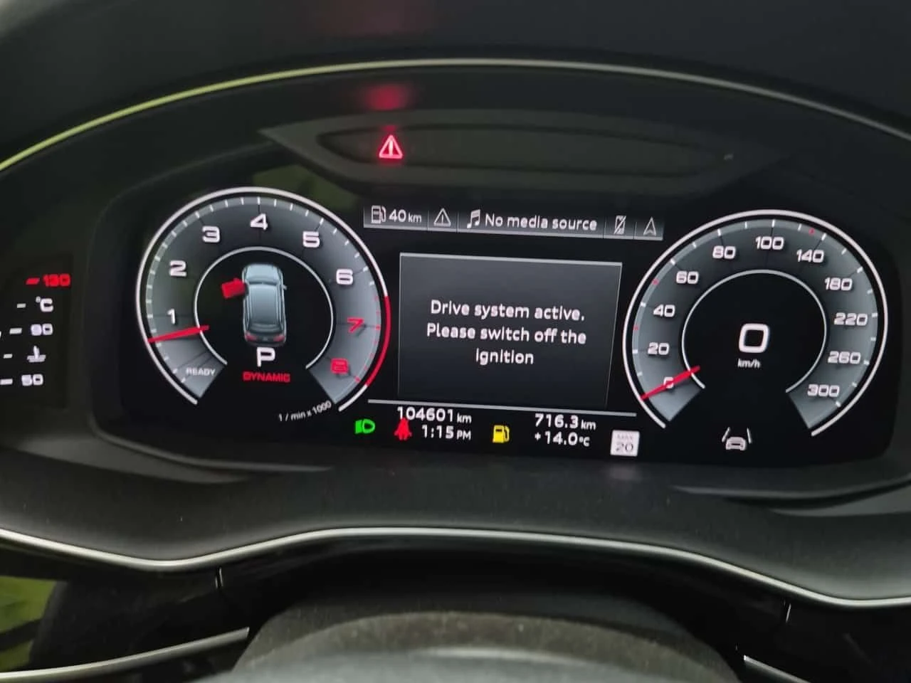 Audi Q7 * Technik * CARFAX * ЦЕНА ДО БГ, снимка 7 - Автомобили и джипове - 54980498