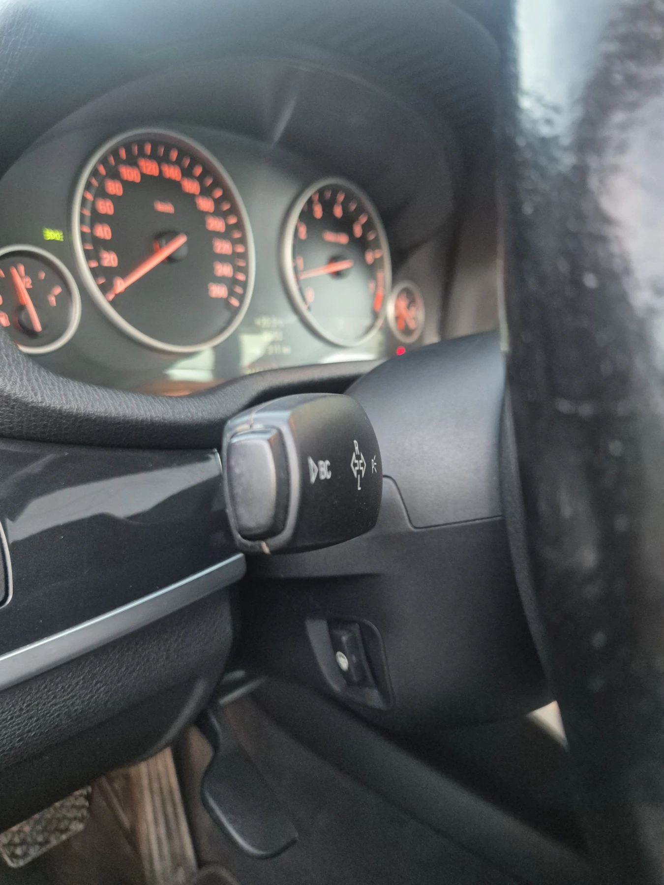 BMW X3 xDrive28i АВТОКРЕДИТ , снимка 8 - Автомобили и джипове - 55192652