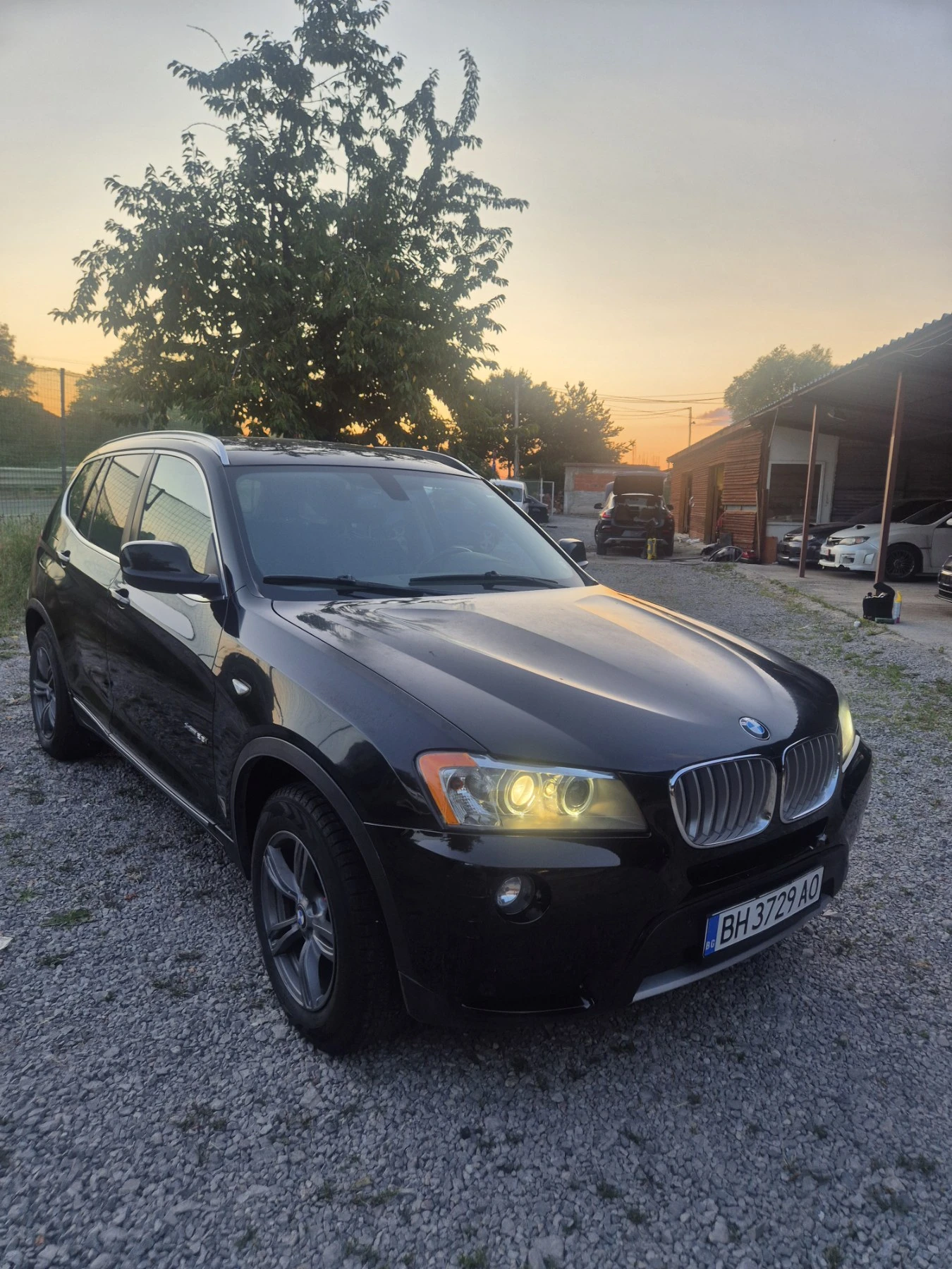 BMW X3 xDrive28i АВТОКРЕДИТ , снимка 3 - Автомобили и джипове - 55192652