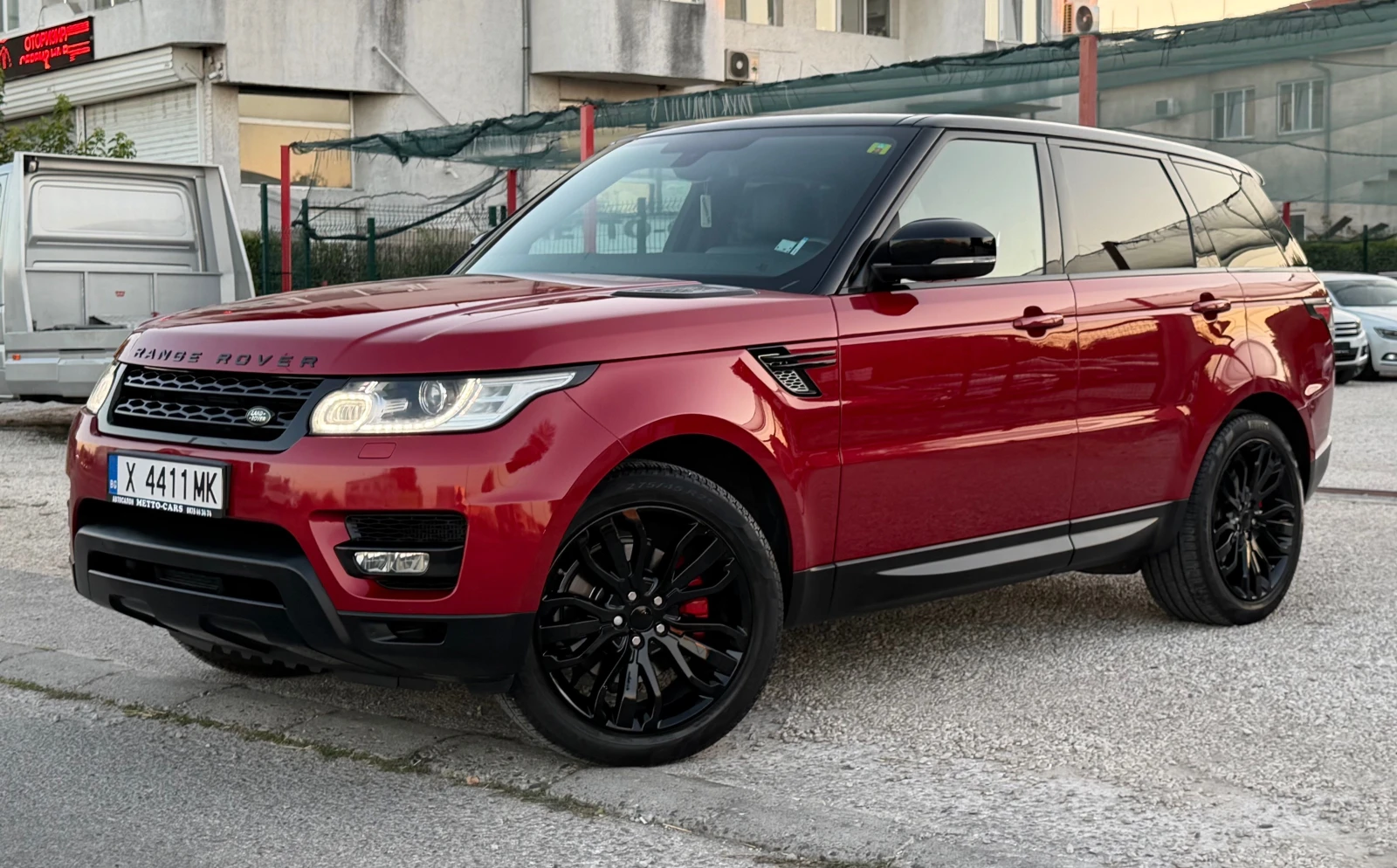 Land Rover Range Rover Sport 3.0d* Вакум* Кейлес* Дистроник* Камера* ACC* 4хпод