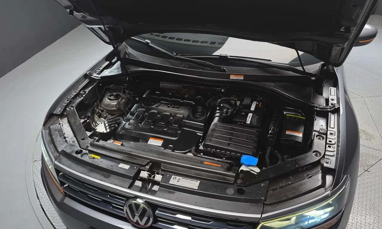 VW Tiguan * 2.0 TDI Prestige * Панорама * Keyless * , снимка 17 - Автомобили и джипове - 56310807
