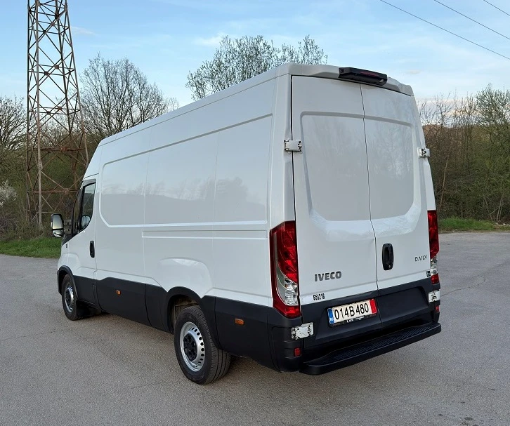 Iveco 35S18 3.0* HI-MATIC* ХЛАДИЛЕН-32* КЛИМА* LED* ДИСТРОНИК, снимка 5 - Бусове и автобуси - 54231499