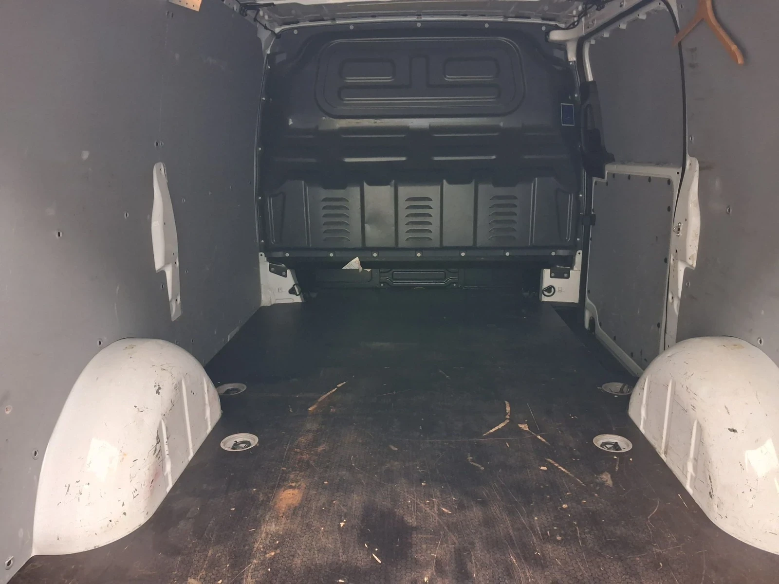 Mercedes-Benz Vito 2.2, 136 �.�. Long, 6 ��������, �������� | Mobile.bg � ����������� 14