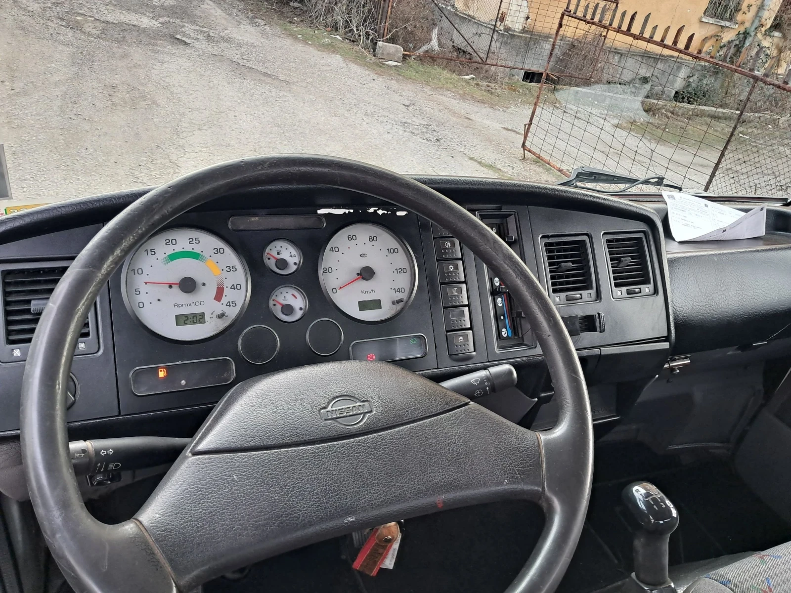 Nissan Atleon Б категория!Климатик!НАЛИЧЕН!, снимка 8 - Камиони - 53715984