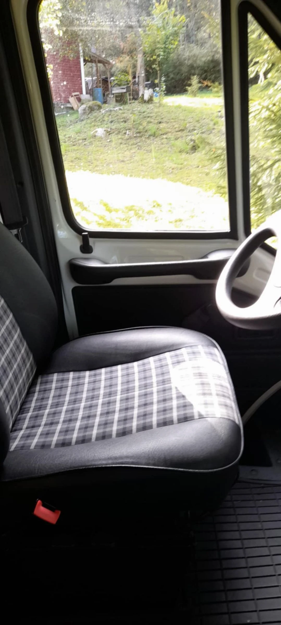 Кемпер Mobilvetta Fiat Ducato 2.8iDTd - изображение 2