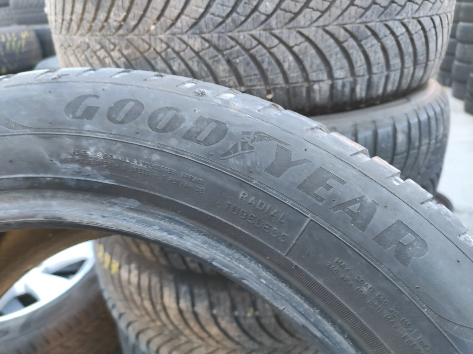  205/55R17 | Mobile.bg   9